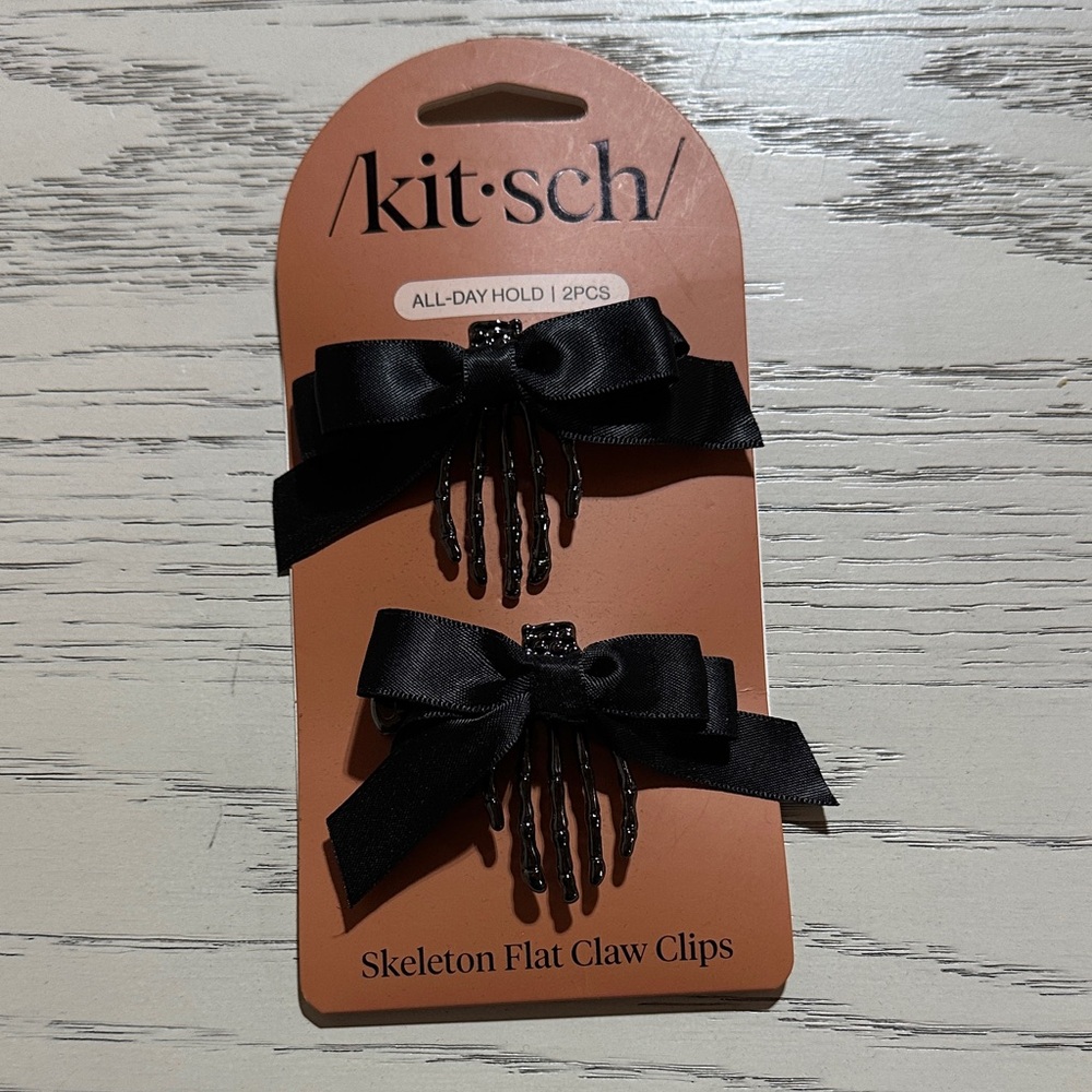 Kitsch Skeleton Flat Claw Clips